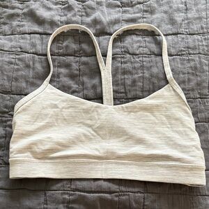 Lululemon flow y bra size 8